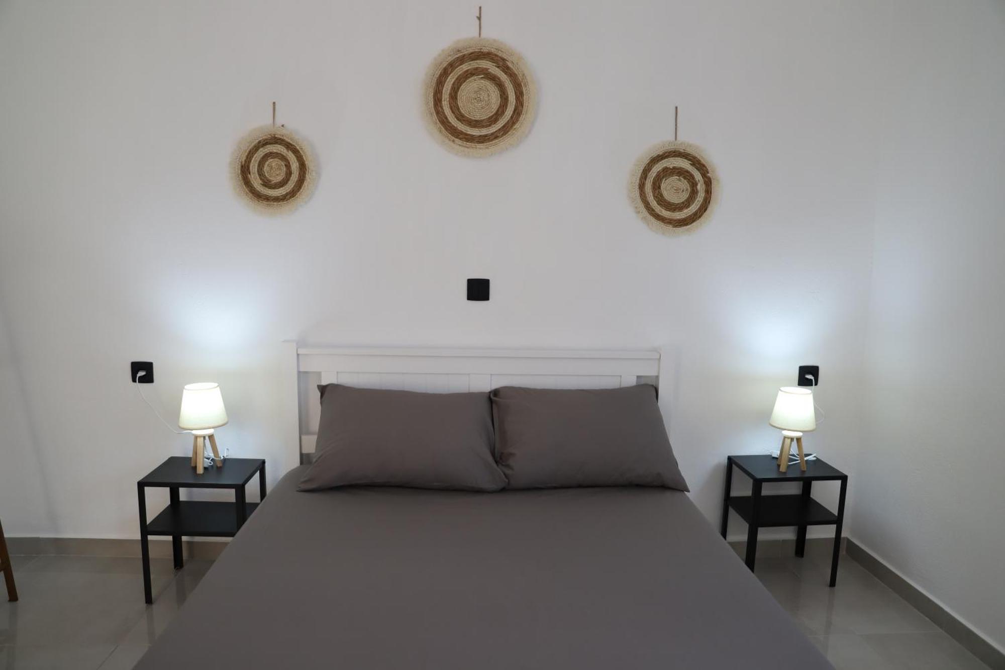 Calma Eco Houses Sunset View Emporio  المظهر الخارجي الصورة