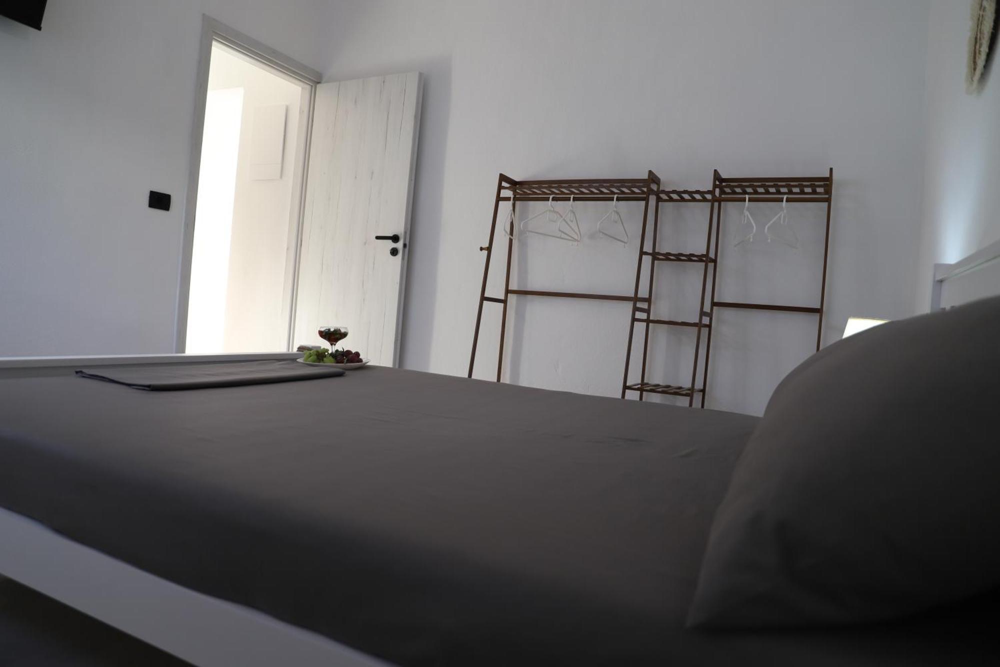 Calma Eco Houses Sunset View Emporio  المظهر الخارجي الصورة