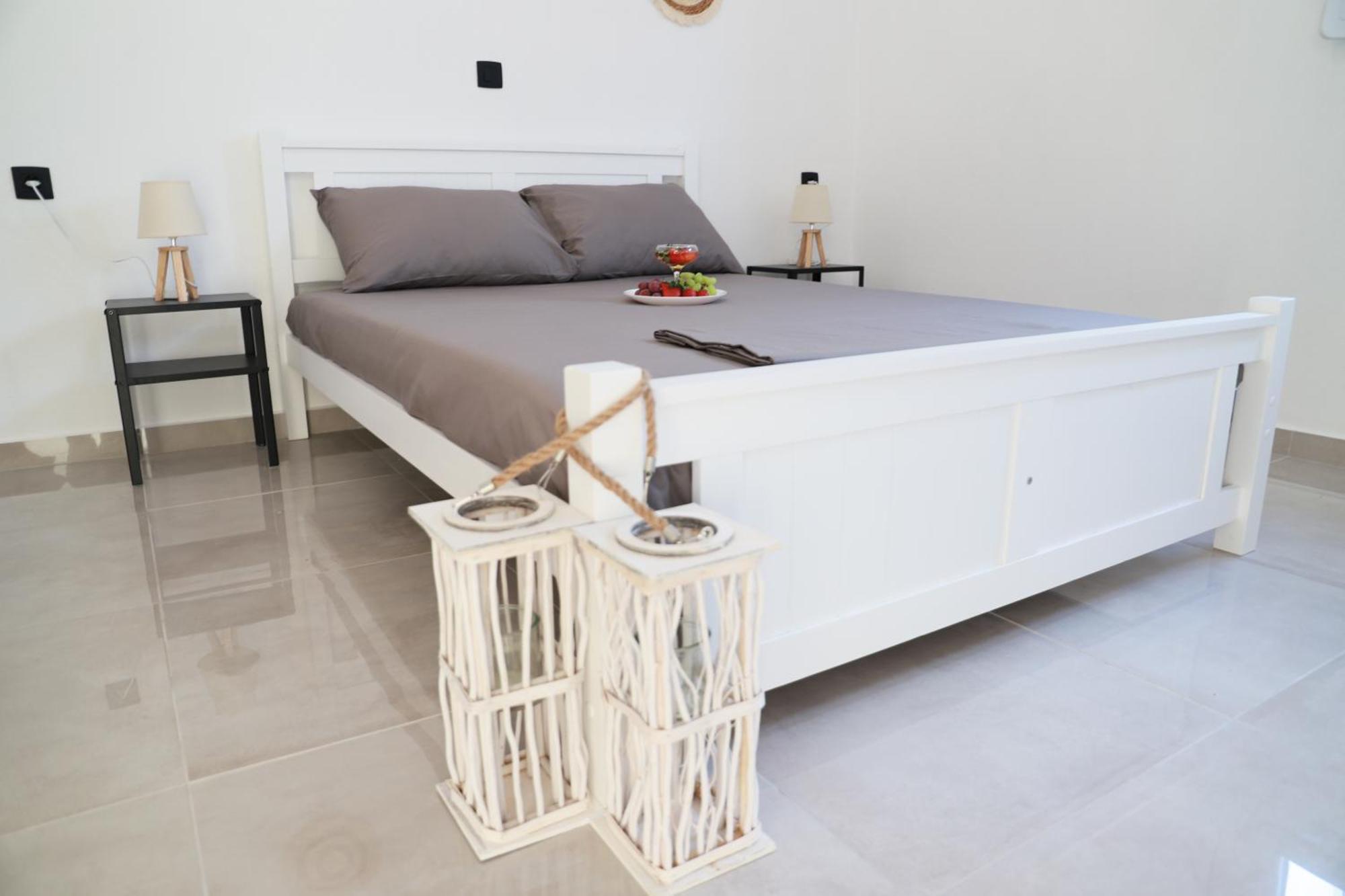 Calma Eco Houses Sunset View Emporio  المظهر الخارجي الصورة